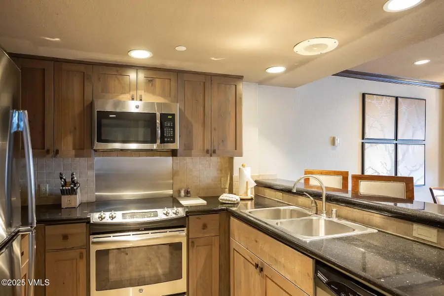 210 Offerson Road #R-214/32, Beaver Creek, CO 81620 - Image #3