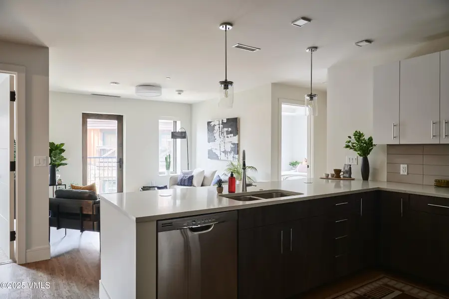 430 S Frontage Road E #RU-D, Vail, CO 81657 - Image #3