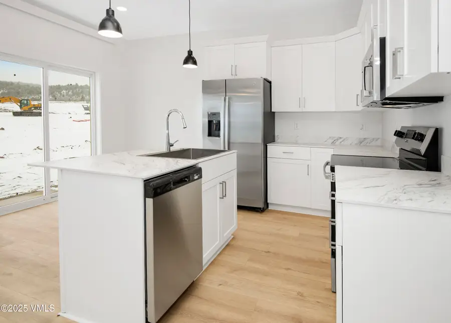 100 Comanche Way, Gypsum, CO 81637 - Image #3