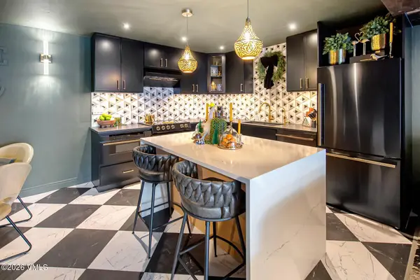 1040 Vail View Drive #206, Vail, CO 81657