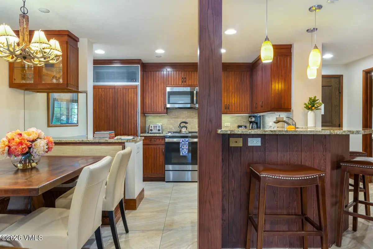 120 Offerson Road #1210 (A-210), Beaver Creek, CO 81620 - #1