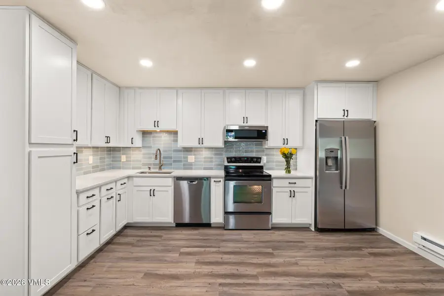 1050 W Beaver Creek #E304, Avon, CO 81620 - #3