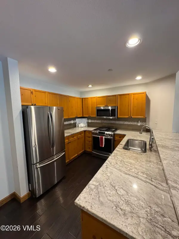 240 Chapel Place #BR-221, Avon, CO 81620