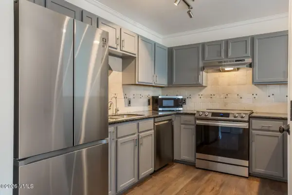 34295 U.s. 6 #208, Edwards, CO 81632
