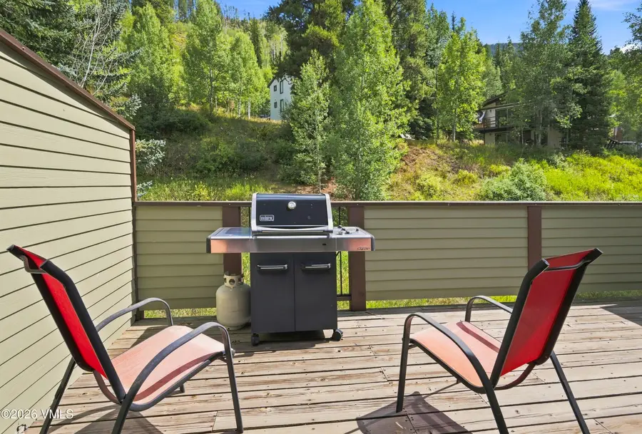 2550 Kinnikinnick #UNIT J2, Vail, CO 81657 - #3