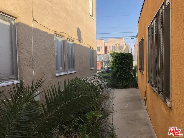 1806 Alsace Avenue, Los Angeles, CA 90019 - Image #3