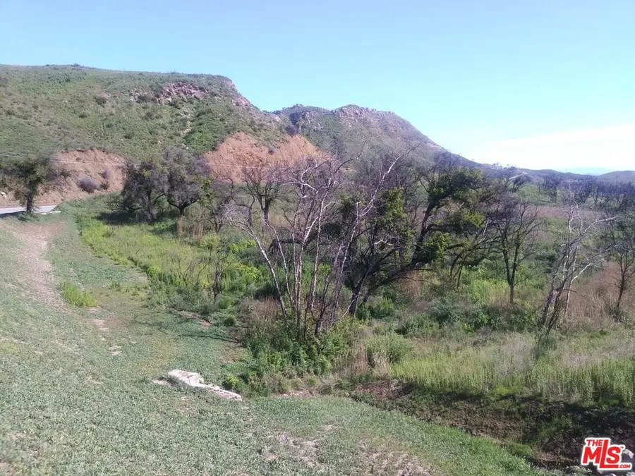 2517 Encinal Canyon Road, Malibu, CA 90265 - Image #2