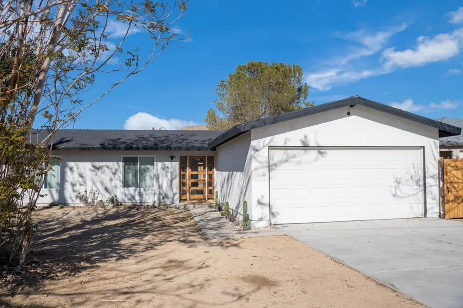 58798 Barron Drive, Yucca Valley, CA 92284 - Image #3