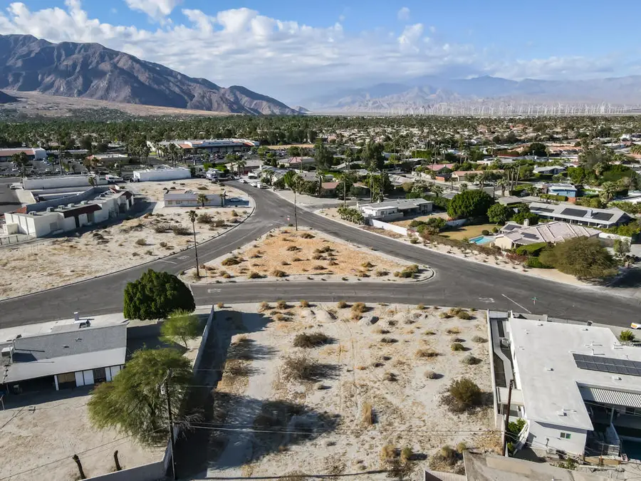 1880 Carriage Lane, Palm Springs, CA 92262 - Image #2