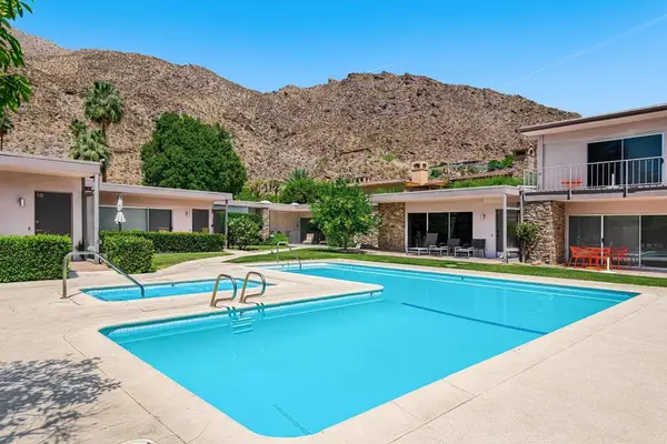 500 W Arenas Road #10, Palm Springs, CA 92262
