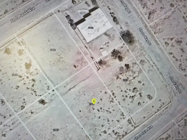 2449 Shore Isle Avenue, Salton City, CA 92275