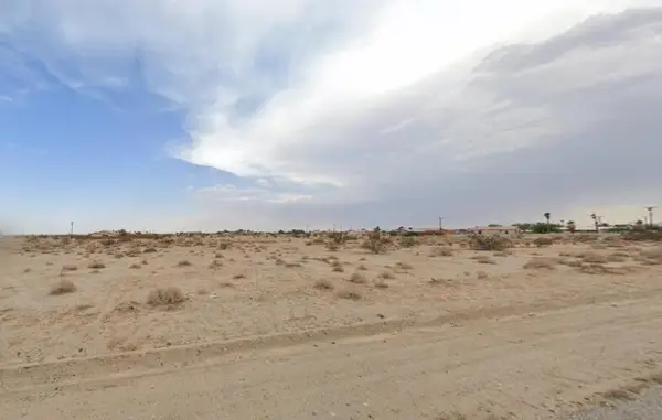 2410 Marlin Drive, Thermal, CA 92274