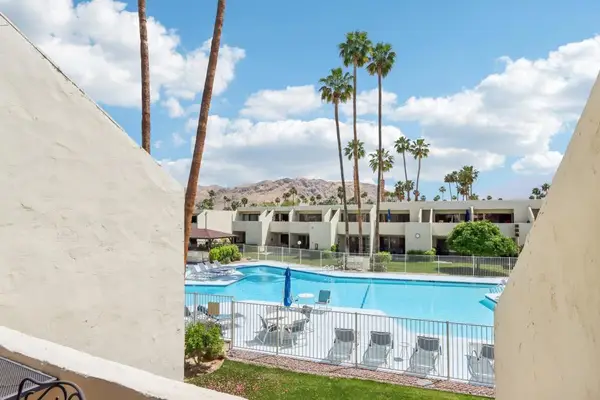 1655 E Palm Canyon Drive #114, Palm Springs, CA 92264