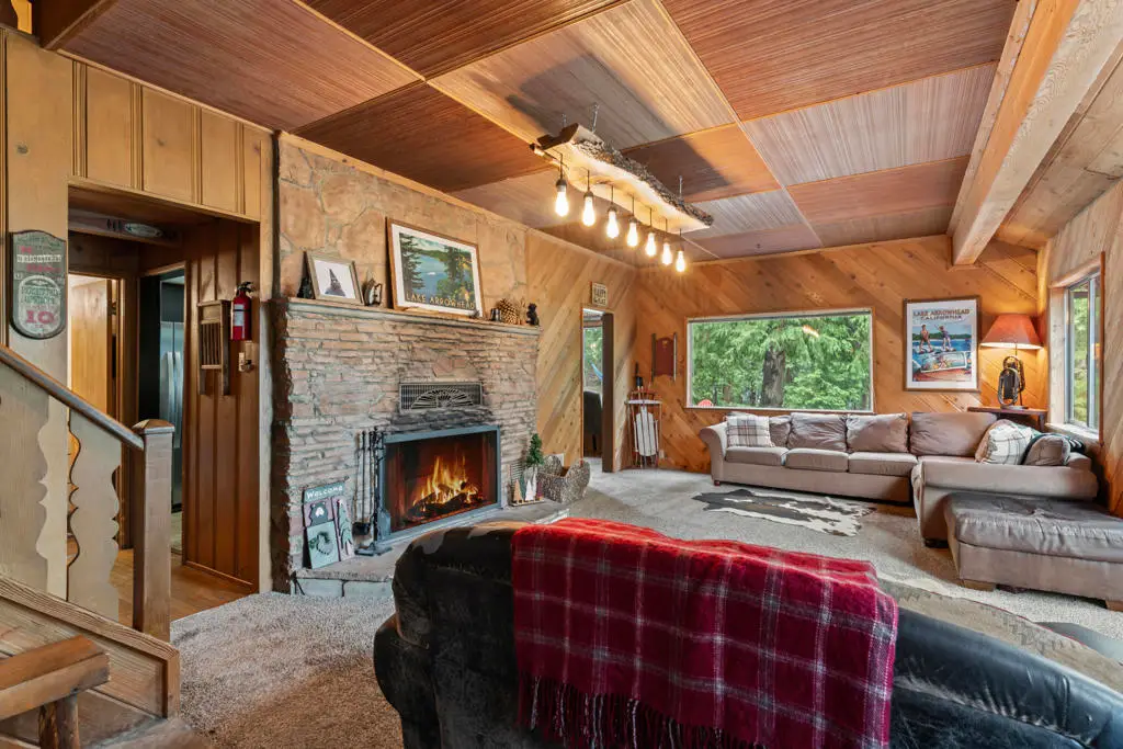 109 Fremont Road, Lake Arrowhead, CA 92352 - Image #1