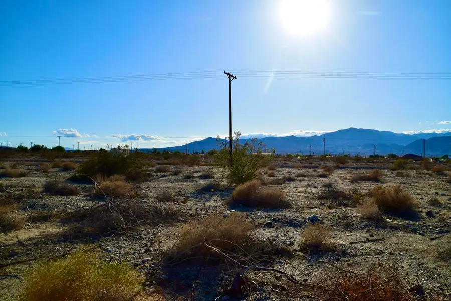 2833 Beachcomber Avenue, Thermal, CA 92274 - Image #2