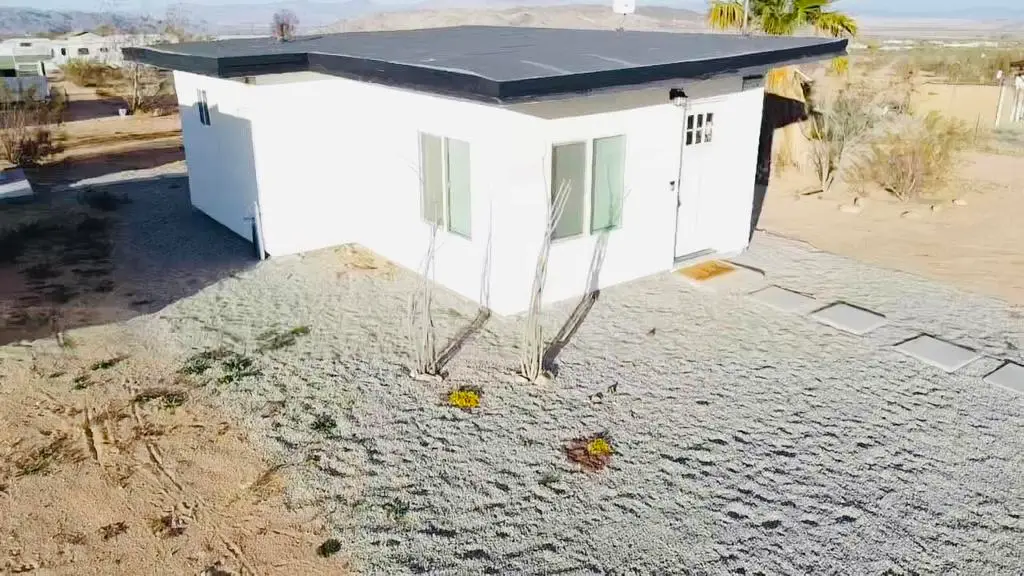 55724 Sunnyslope Drive, Landers, CA 92285 - Image #1