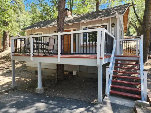 2481 Spruce Drive, Arrowbear, CA 92382