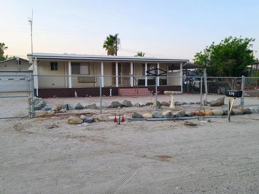 214 Thermal Place, Thermal, CA 92274 - Image #2