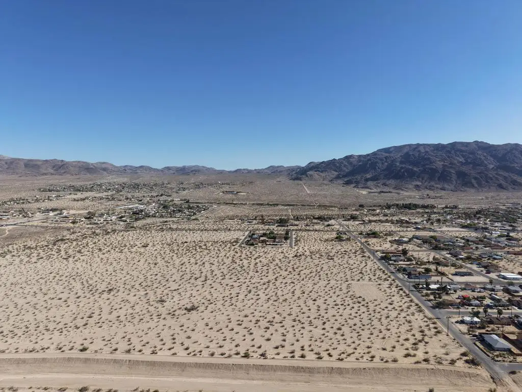 6211 Desert Knoll Avenue, Twentynine Palms, CA 92277 - Image #1