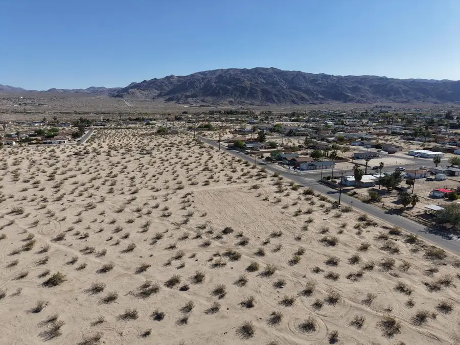 6211 Desert Knoll Avenue, Twentynine Palms, CA 92277 - Image #3