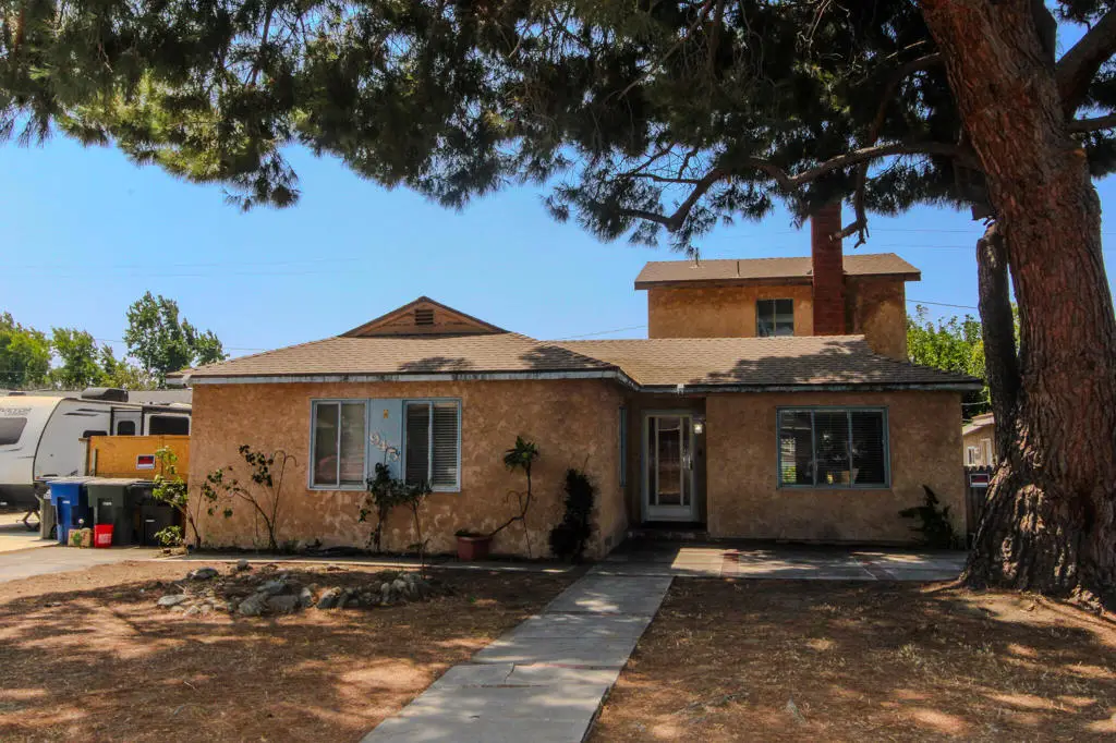 945 W J Street, Ontario, CA 91762 - #1