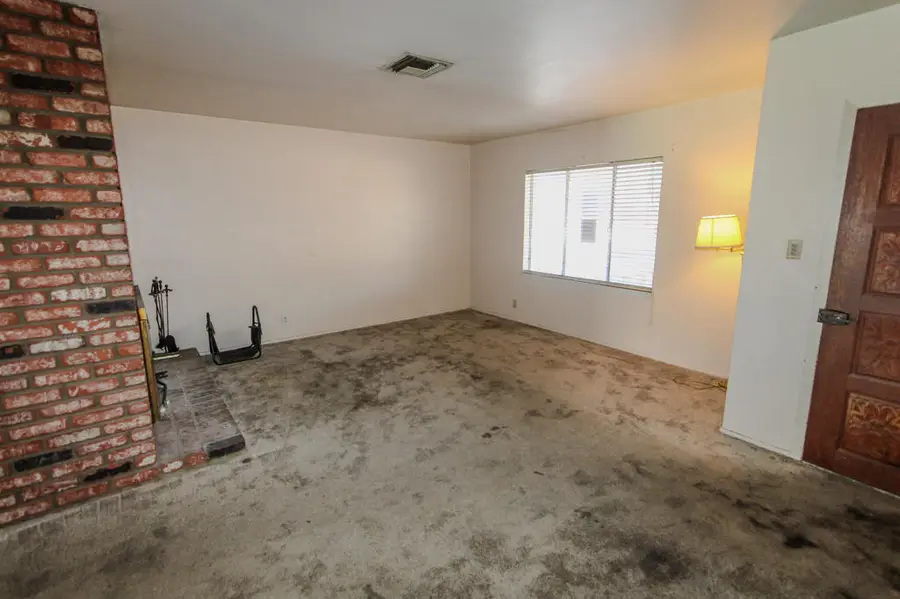 945 W J Street, Ontario, CA 91762 - #3