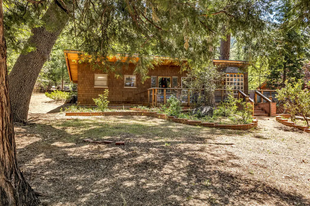 25270 Palomar Road, Idyllwild, CA 92549 - Image #1