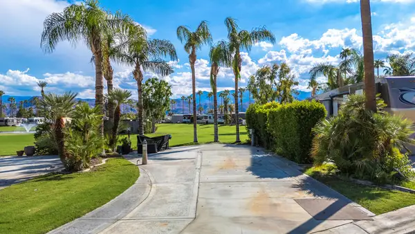 69411 Ramon Rd #1075, Cathedral City, CA 92234