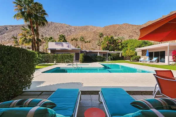 500 W Arenas Road #2, Palm Springs, CA 92262