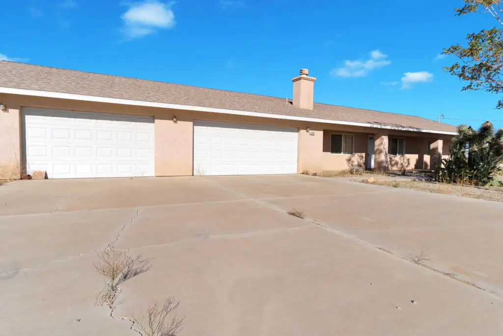 3230 Balsa Avenue, Yucca Valley, CA 92284 - Image #1