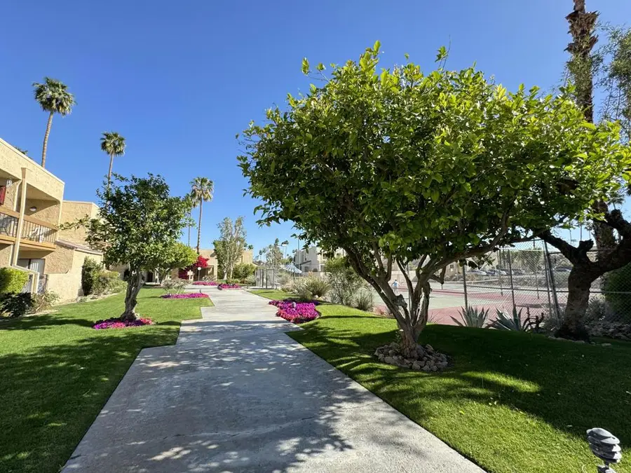 5300 E Waverly Drive #A4, Palm Springs, CA 92264 - #2