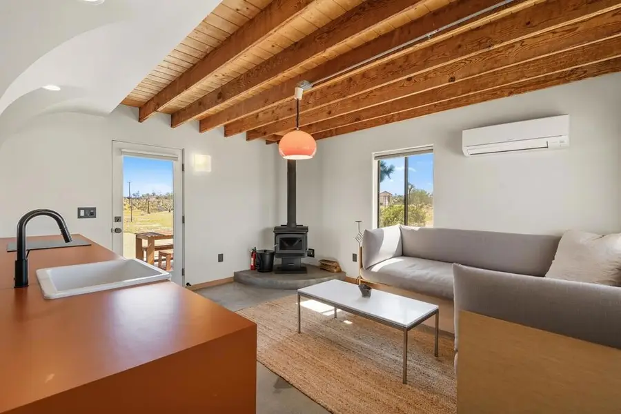 1135 Warren Vista Avenue, Yucca Valley, CA 92284 - Image #3