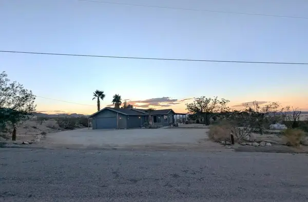 7084 Mount Lassen Avenue, Joshua Tree, CA 92252