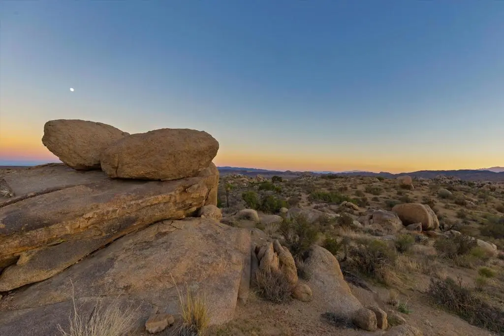 1 Dragonfly Lane, Pioneertown, CA 92268 - Image #1