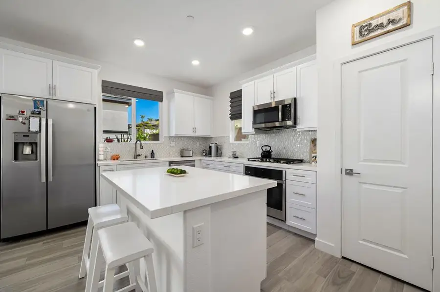 76333 Trojan Drive, Palm Desert, CA 92211 - Image #2