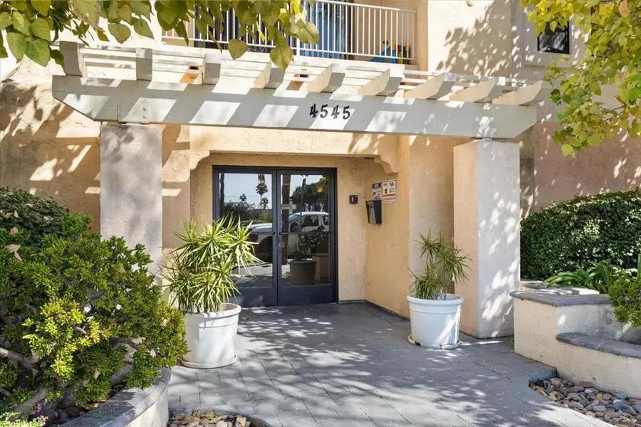 4545 Arizona St #107, San Diego, CA 92116 - Image #2