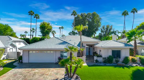 54 Sutton Place E, Palm Desert, CA 92211