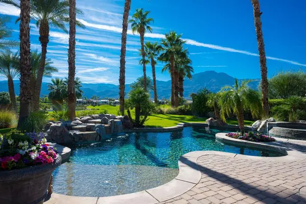 58061 Carmona, La Quinta, CA 92253