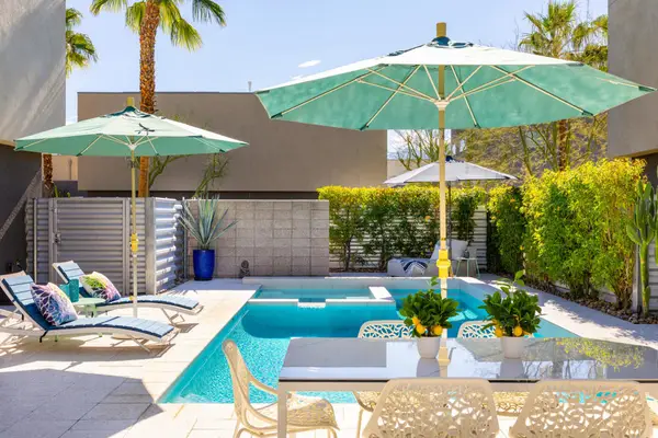 1056 Dane Drive, Palm Springs, CA 92262