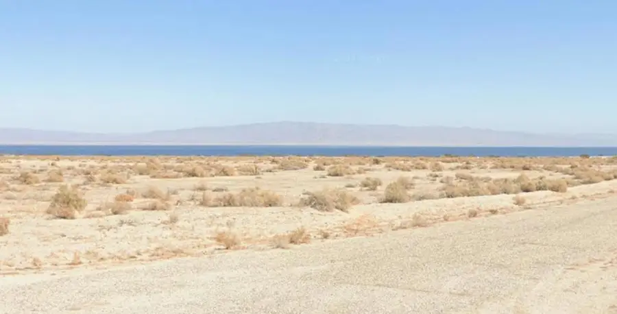 790 Kahoolawe Avenue, Thermal, CA 92274 - Image #2