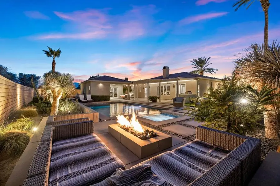 43070 Parkway Esplanade E, La Quinta, CA 92253 - Image #2