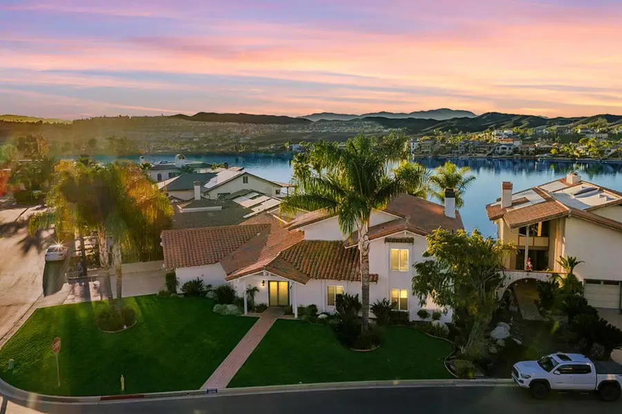 29795 Eagle Point Drive, Canyon Lake, CA 92587 - Image #2