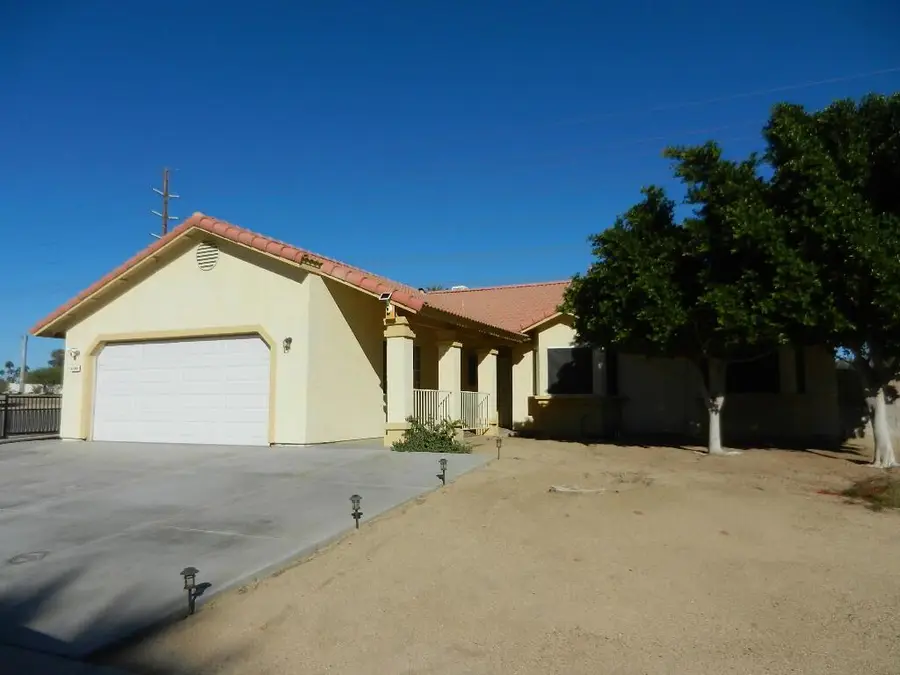 81300 Avenida Gaviota, Indio, CA 92201 - Image #2