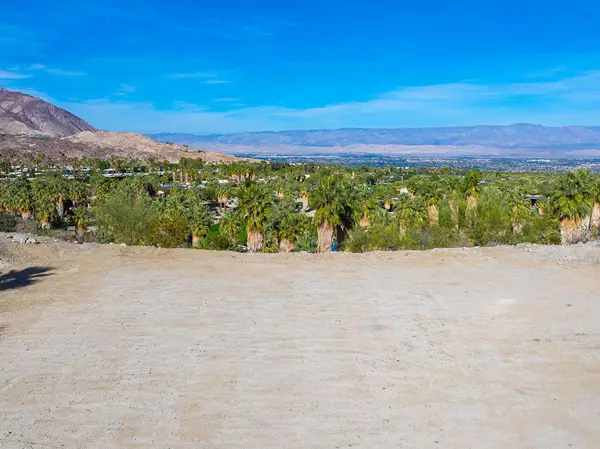 206 Palm Ridge, Palm Desert, CA 92260