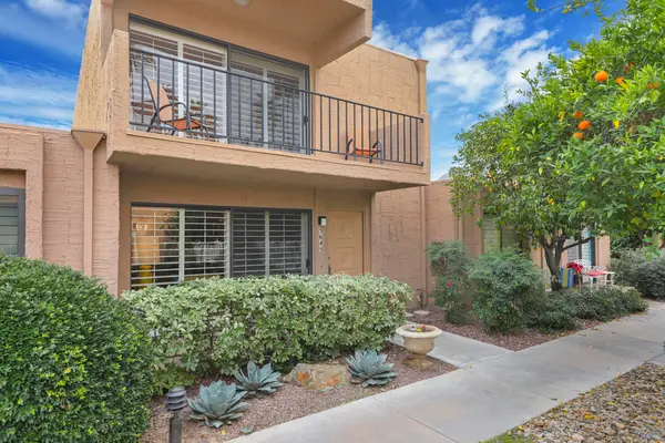 5645 Los Coyotes Drive, Palm Springs, CA 92264