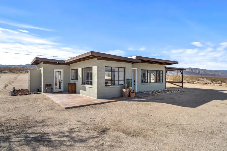 52079 Ocotillo Road, Landers, CA 92285 - Image #3