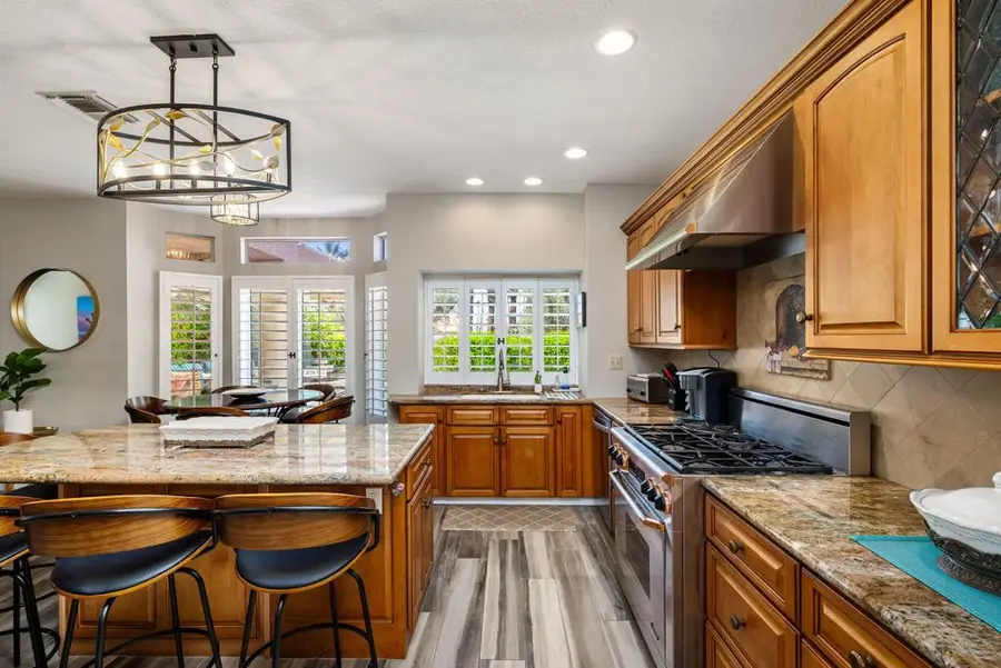 230 Augusta, Palm Desert, CA 92211 - Image #2