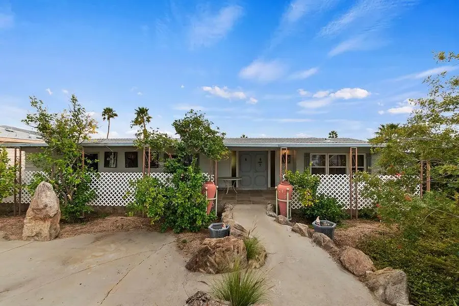 74711 Dillon Road #308, Desert Hot Springs, CA 92241 - Image #2