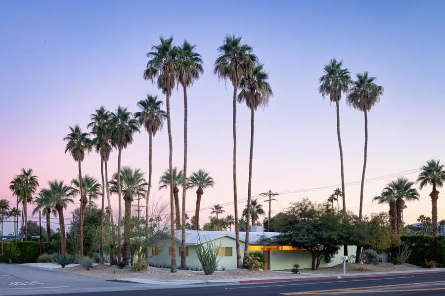 298 N Farrell Drive, Palm Springs, CA 92262 - Image #2