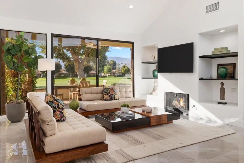 213 Las Lomas, Palm Desert, CA 92260 - Image #1